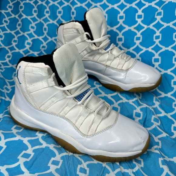 Women’s size 8 Nike Air Jordan 11 retro legend blue 2014 wmns sneakers white og - Picture 1 of 12